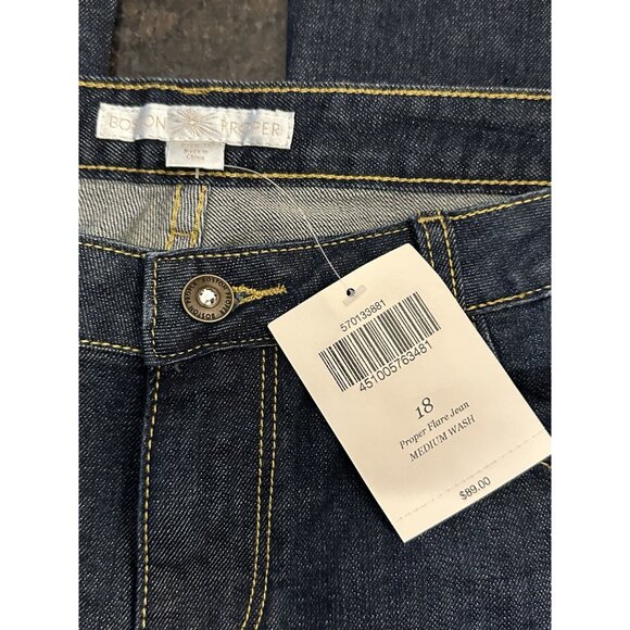 NWT Boston Proper Women's Flare Leg Denim Jeans Plus Size 18 - Picture 3 of 5